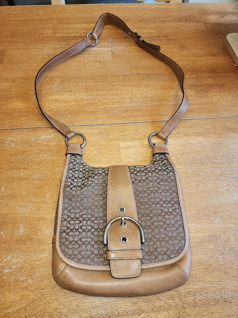 vintage 2004 Coach Soho Mini Signature Flap Bag